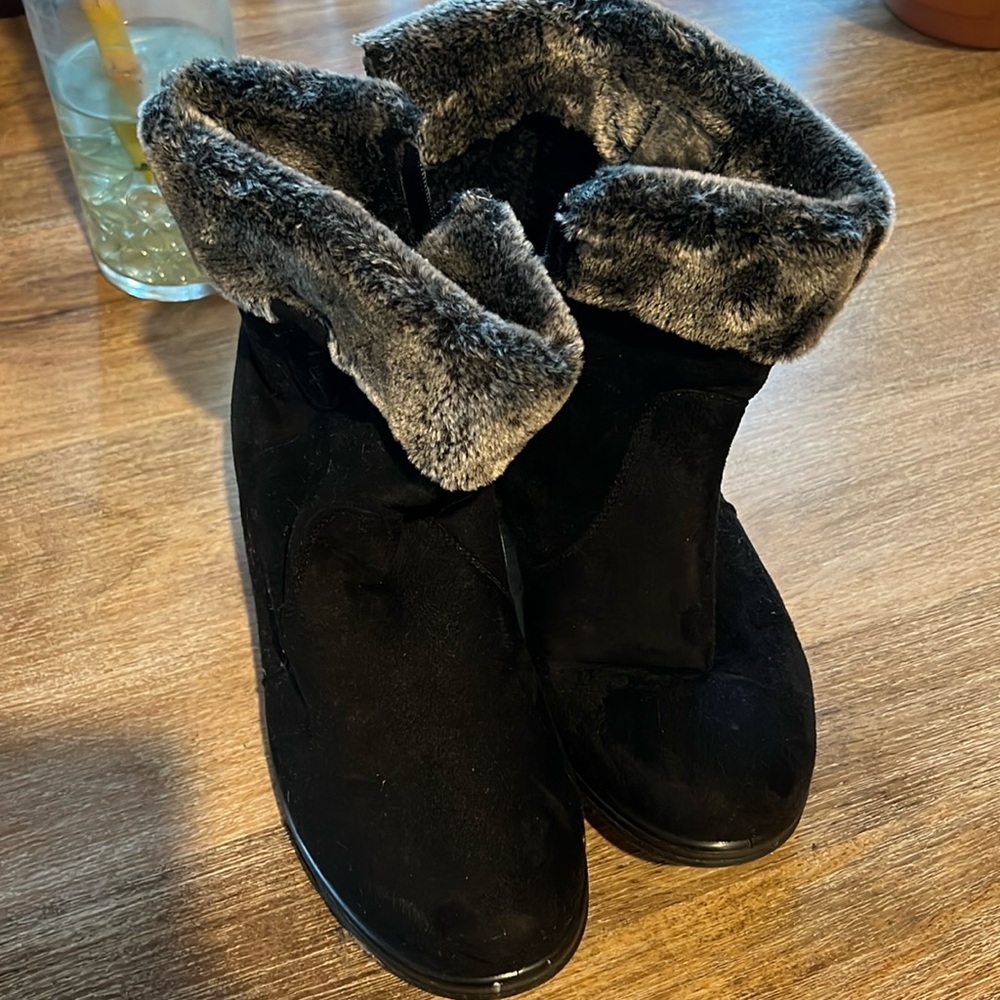 Spring Step black flexus boots